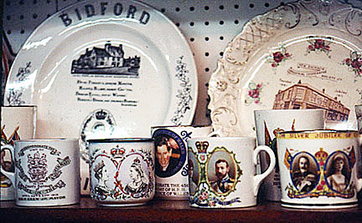 A collection of British Royal Commemative ware.